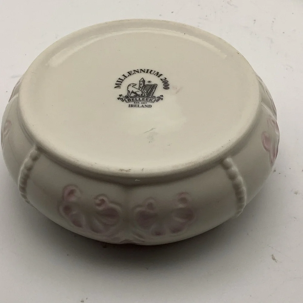 Vintage Belleek Ireland Millennium 2000 Trinket Box